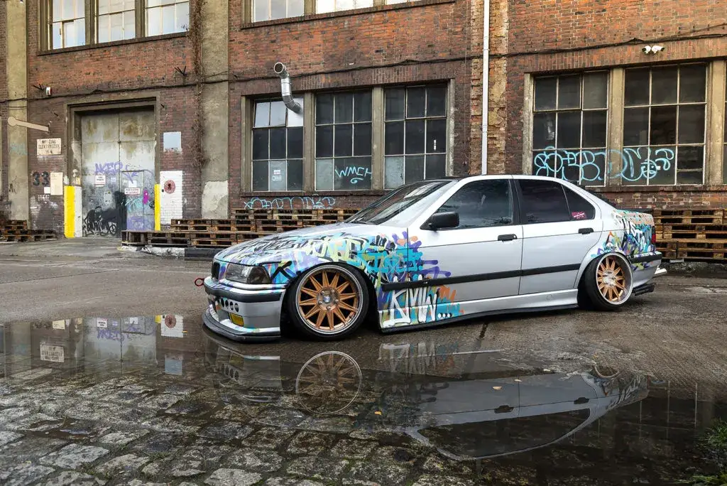 BMW E36 z różnymi stylizacjami spoilerów galeria inspiracji
