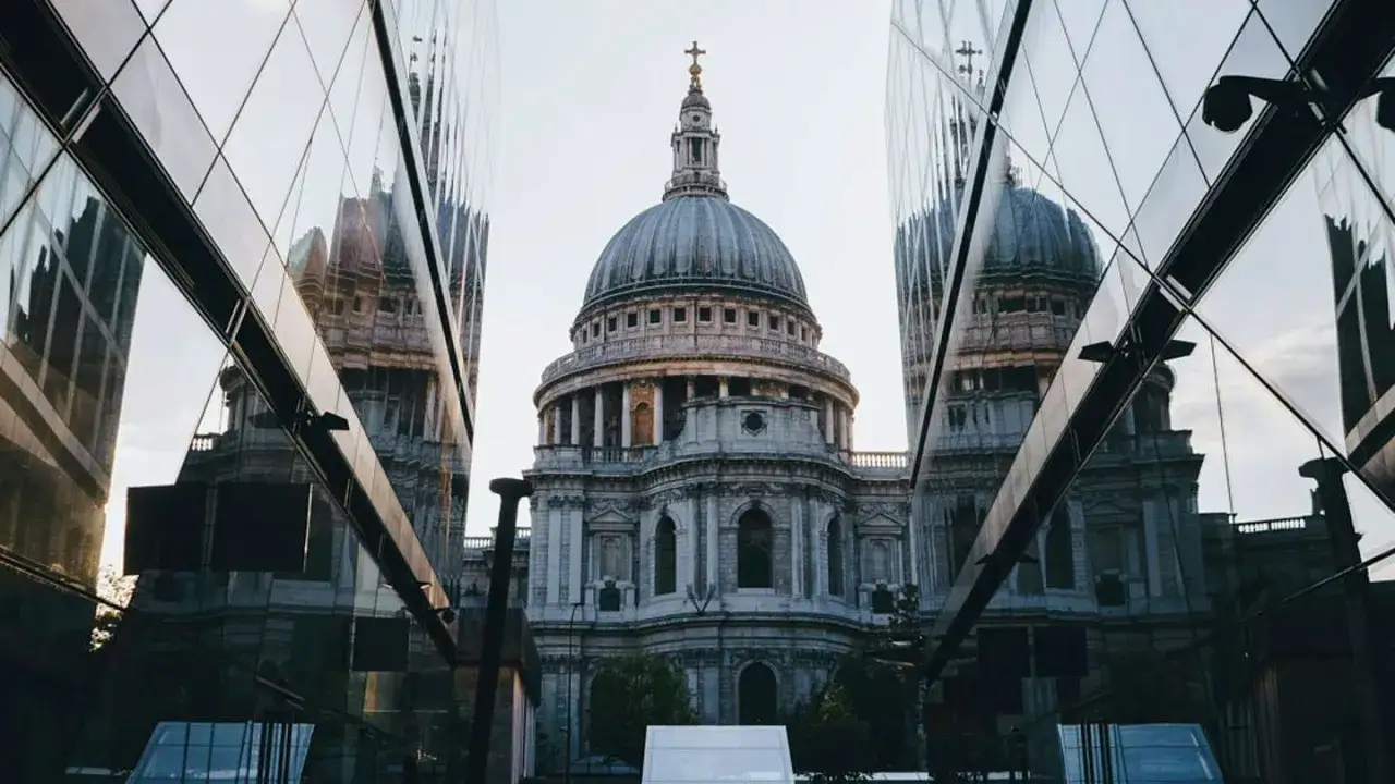 Mapa turystyczna Londynu z podziałem na dzielnice