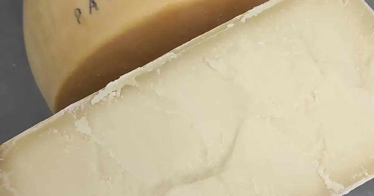 Zdjęcie Jak zrobić parmezan w domu &ndash; prosty przepis na pyszny ser