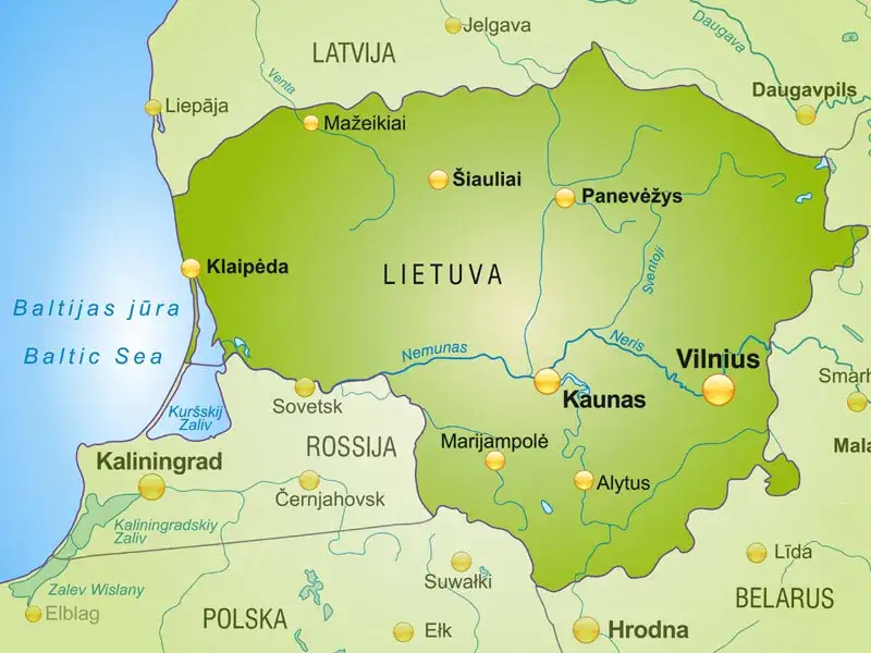 Mapa Litwy z zaznaczonymi popularnymi miastami turystycznymi i granicami