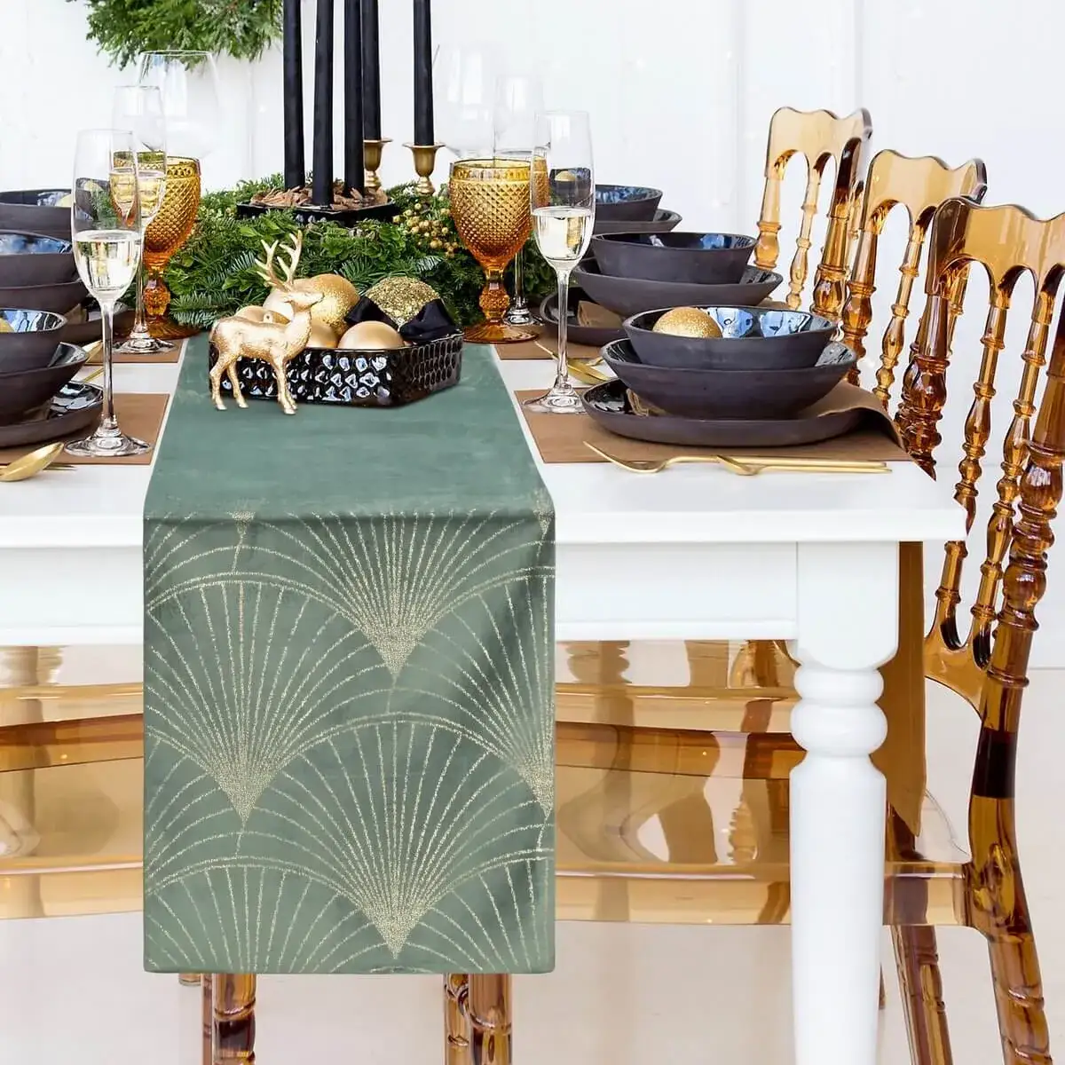 Zdjęcie Jakie krzesła do białego lakierowanego stołu – idealne połączenia i porady