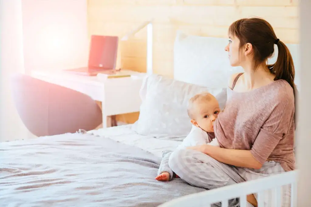 Zdjęcie Ile powinno trwać karmienie piersią? Zalecenia i korzyści