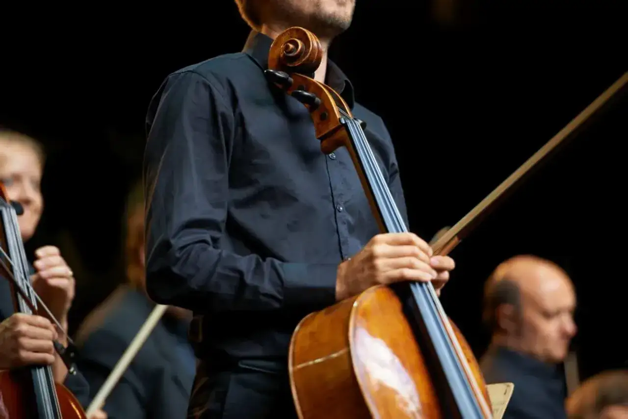 Zdjęcie Ile zarabia muzyk w operze? Zaskakujące fakty o wynagrodzeniach