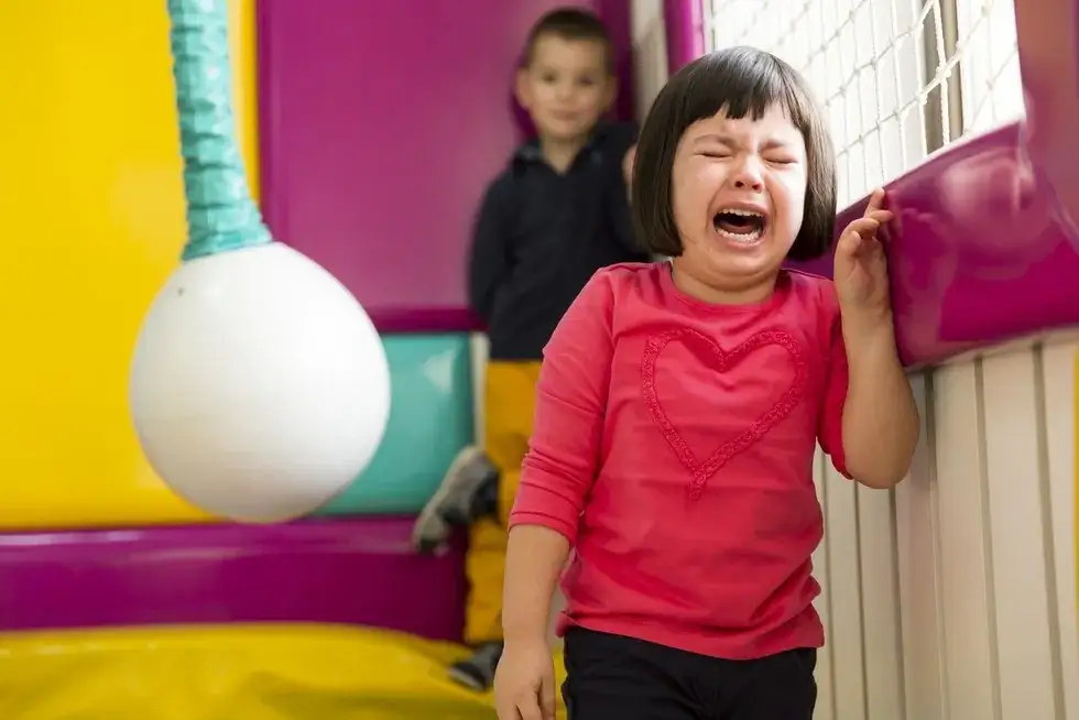 Zdjęcie Dlaczego dziecko nie chce wychodzić z domu? Oto najczęstsze przyczyny