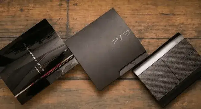 PS3 Fat Slim Super Slim porównanie