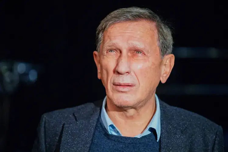 Zdjęcie Jan Englert aktor – niezwykła kariera i osiągnięcia w teatrze i filmie