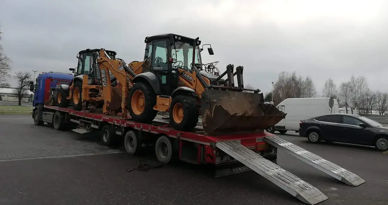transport koparki na lawecie, dodatkowy osprzęt do koparki