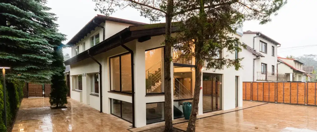 Dom Seniora Bursztyn Jantar widok na morze