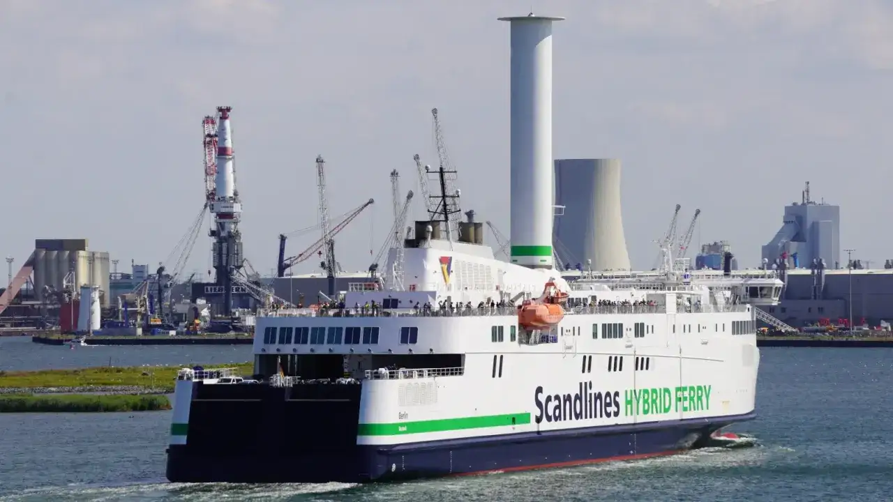 Prom Scandlines 