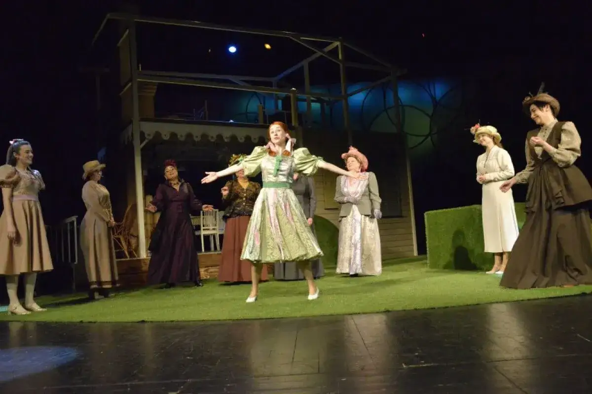 Repertuar kin Radom, Teatr Powszechny Radom