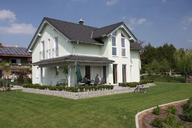 Altana ROD dach płaski i stromy r&oacute;żnice