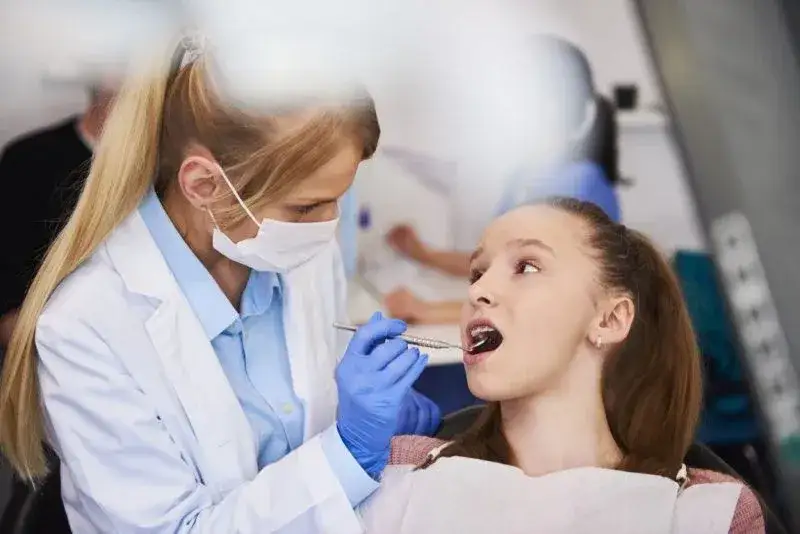 ścieżka kariery dentysta ortodonta