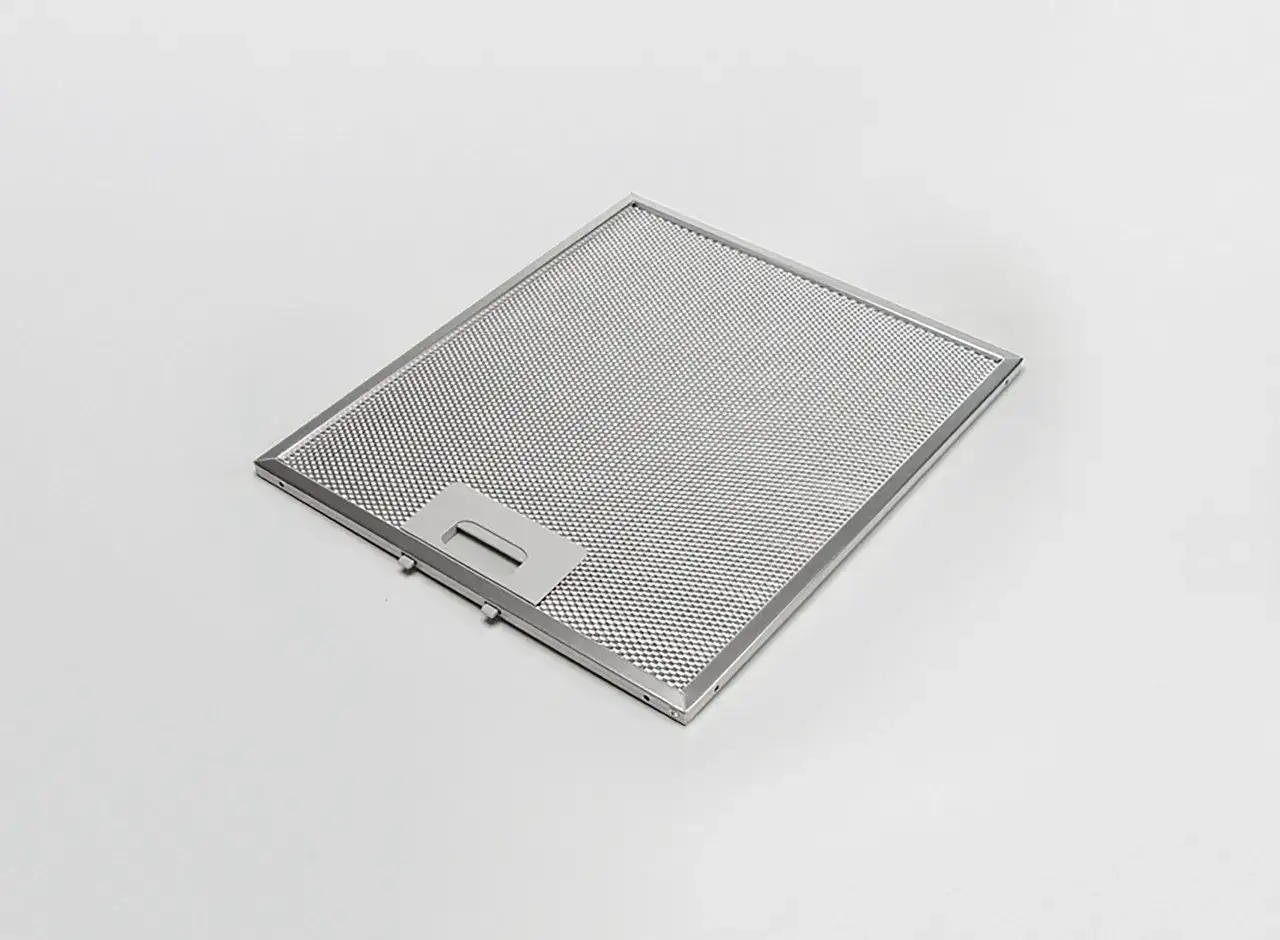 r&oacute;żne rodzaje filtr&oacute;w do okapu kuchennego