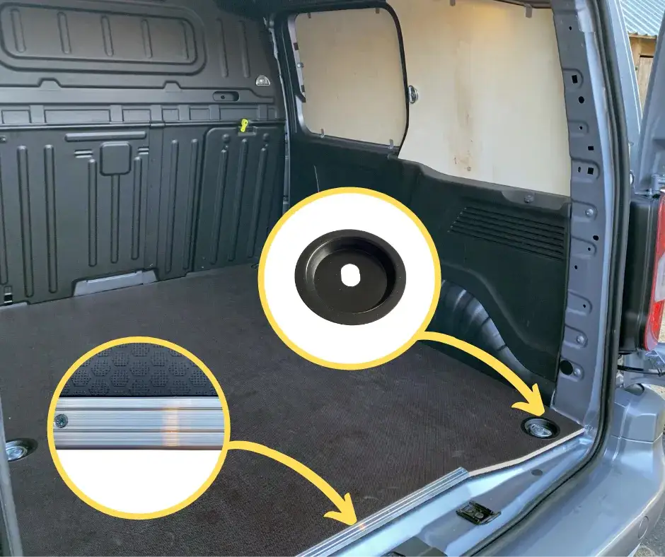 Fiat Doblo III bagażnik podłoga narzędzia