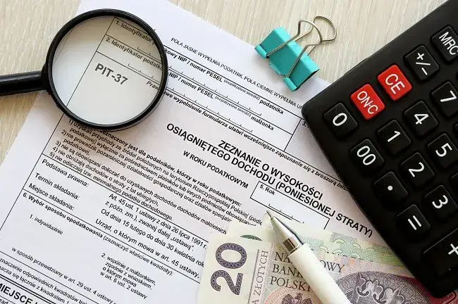 Rodzina z dziećmi i kalkulator podatkowy