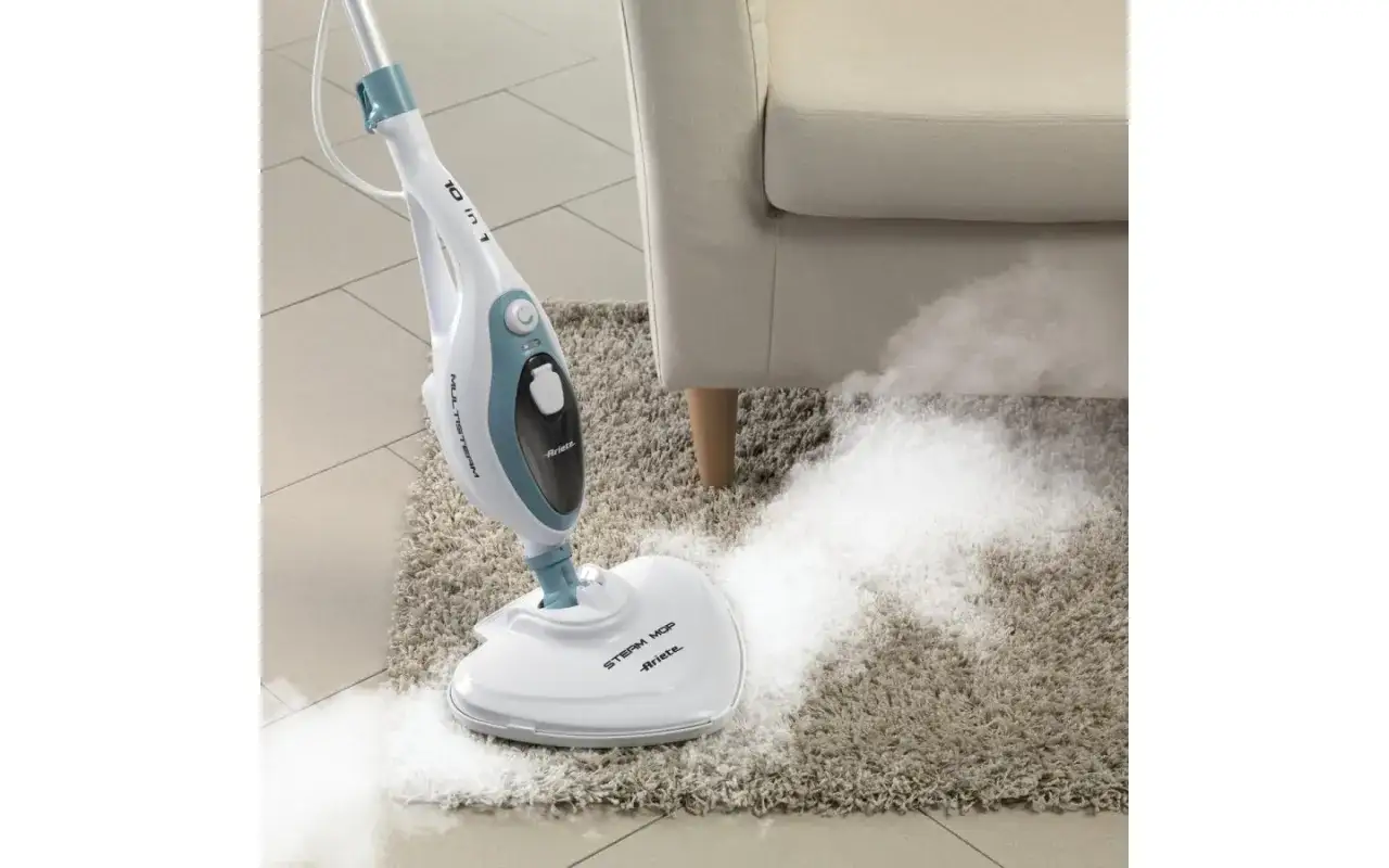 mop parowy Vileda Steam Plus i Ariete Steam Mop 10w1 obok siebie