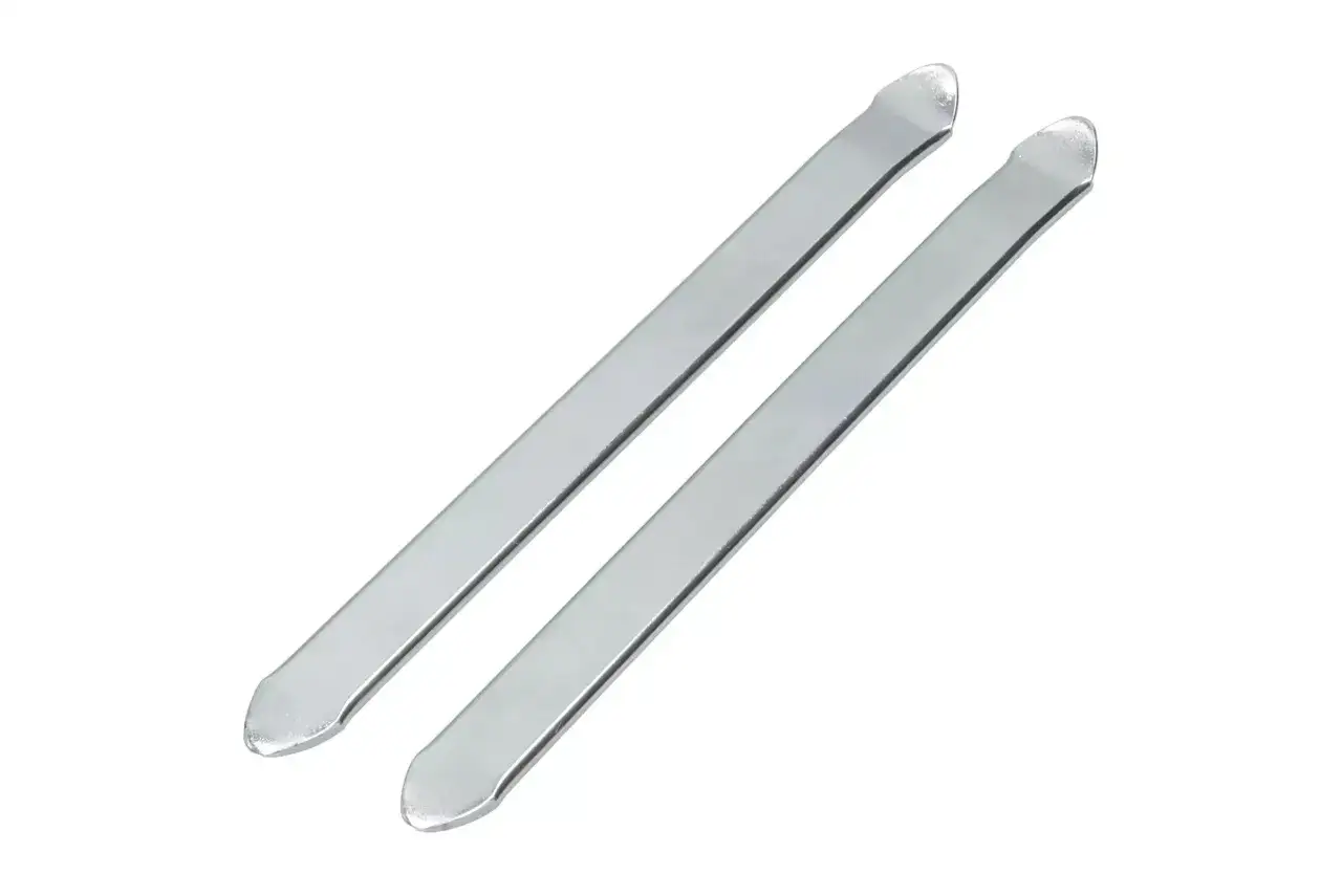 Rodzaje łyżek do opon motocyklowych materiały