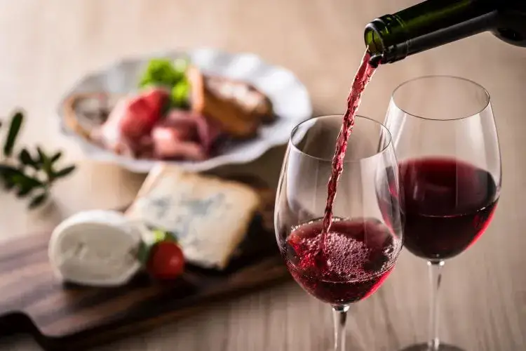 francuskie wino do posiłku