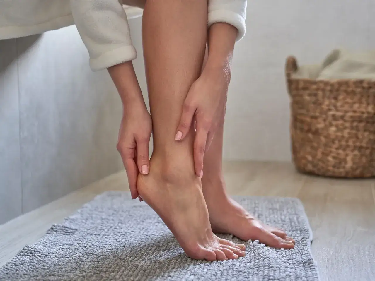 Przyczyny bólu nóg infografika