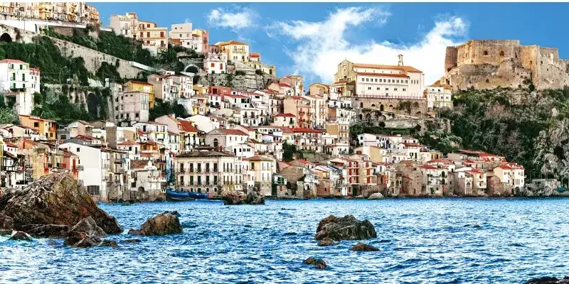 Malownicza dzielnica Chianalea w Scilli