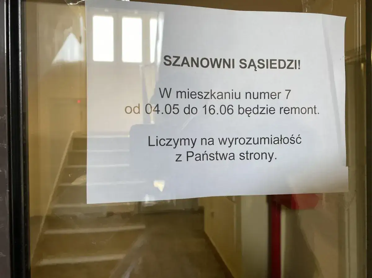 Konflikt sąsiedzki remont hałas