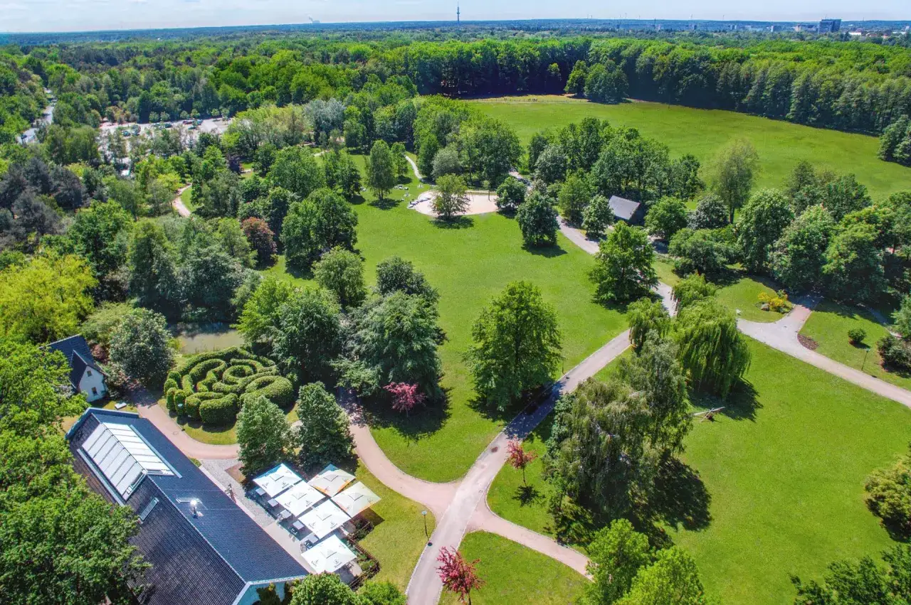Park-Caf&eacute; Gutshof Branitz