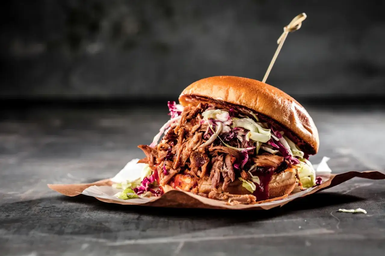 pulled pork burger