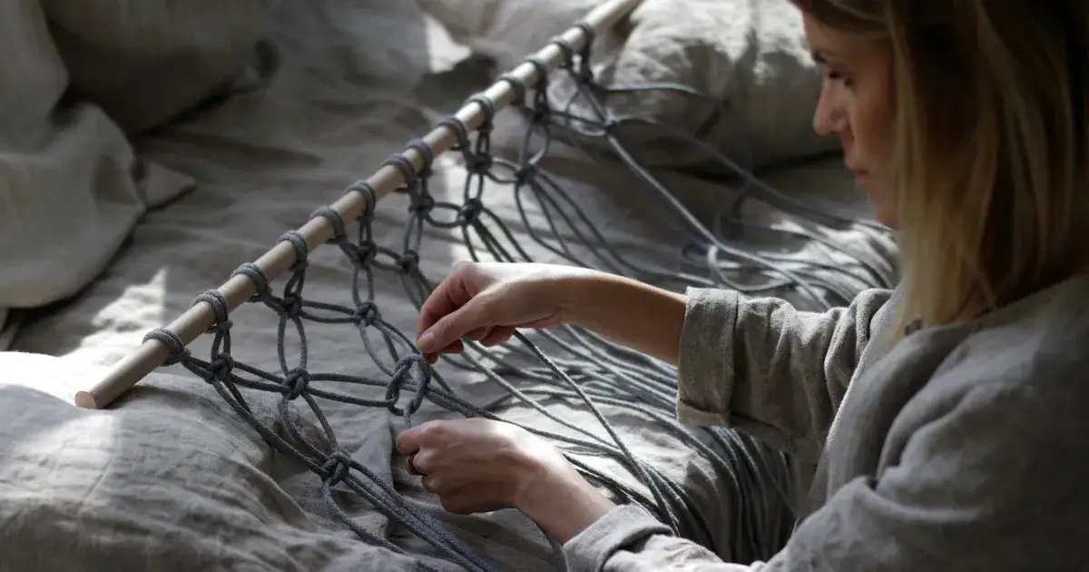 Zdjęcie Jak zrobić huśtawkę ze sznurka – proste kroki i cenne wskazówki