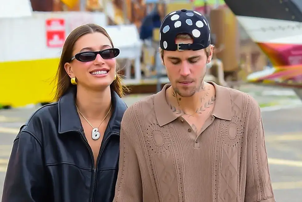 Zdjęcie Z kim jest Justin Bieber? Odkryj szczegóły jego związku z Hailey Baldwin