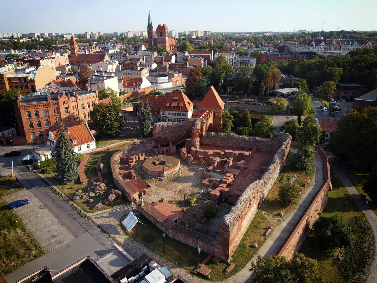 Zdjęcie Toruń i okolice: fascynujące atrakcje turystyczne na weekend