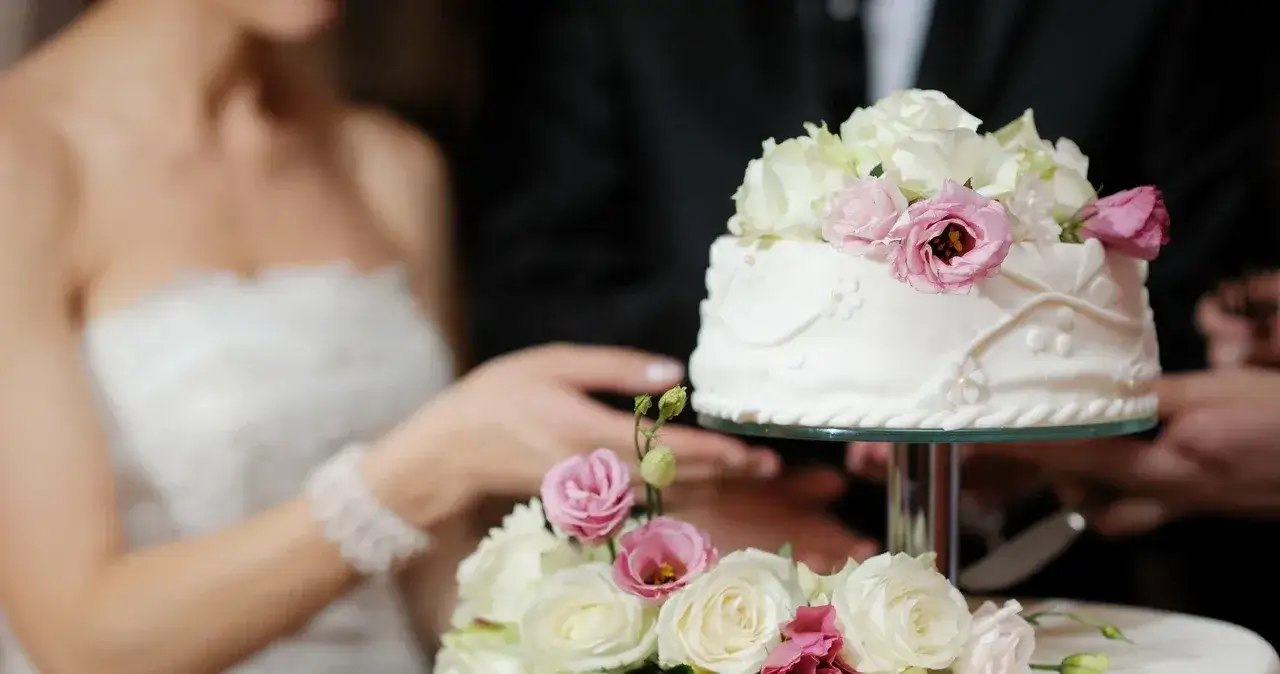 Zdjęcie Jak uprzejmie odmówić pójścia na wesele i nie stracić przyjaźni