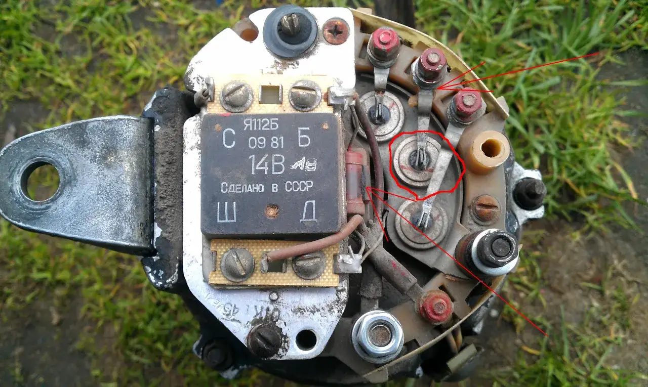 Zdjęcie Jak poprawnie sprawdzić alternator w ciągniku - poradnik diagnostyczny