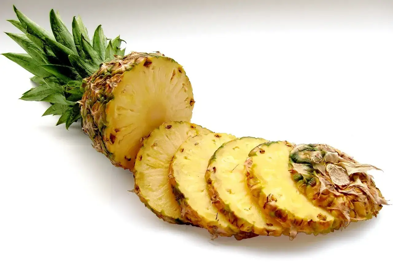 Zdjęcie Czy ananas odchudza? Odkryj prawdę o jego właściwościach odchudzających