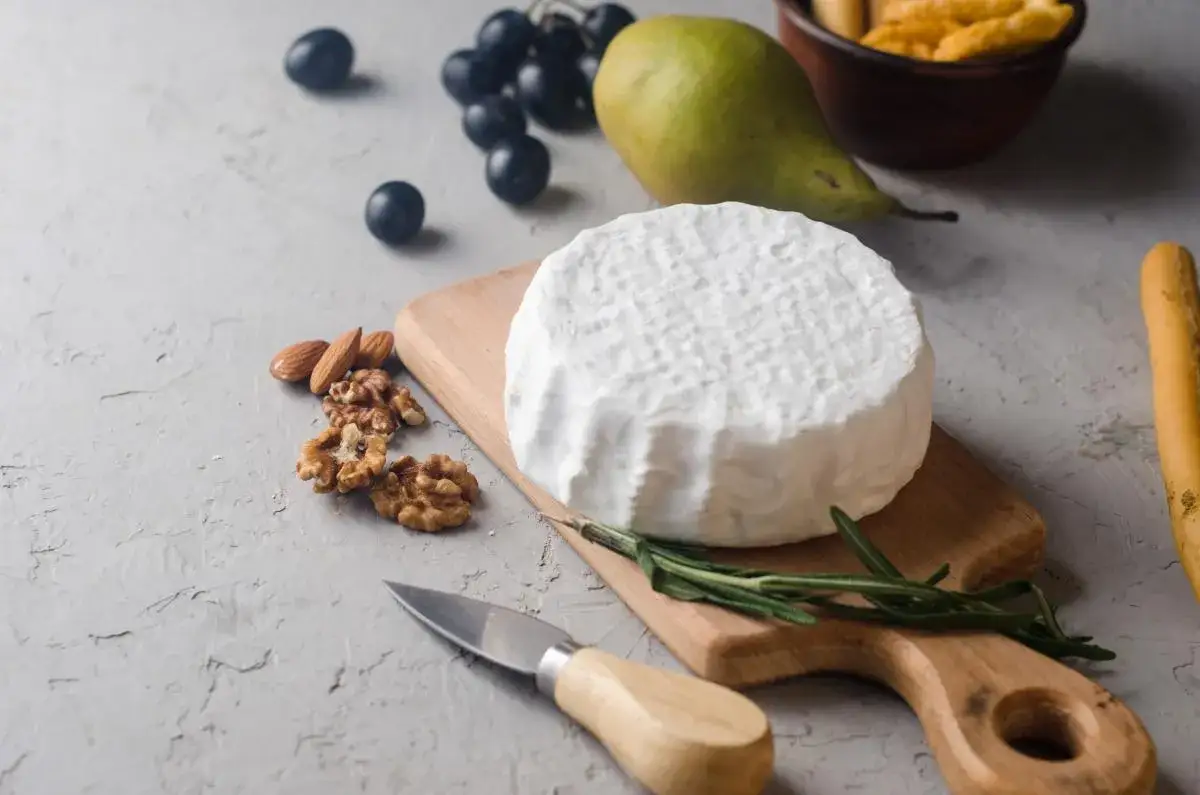 Zdjęcie Ser Camembert indeks glikemiczny: jak wpływa na poziom cukru?