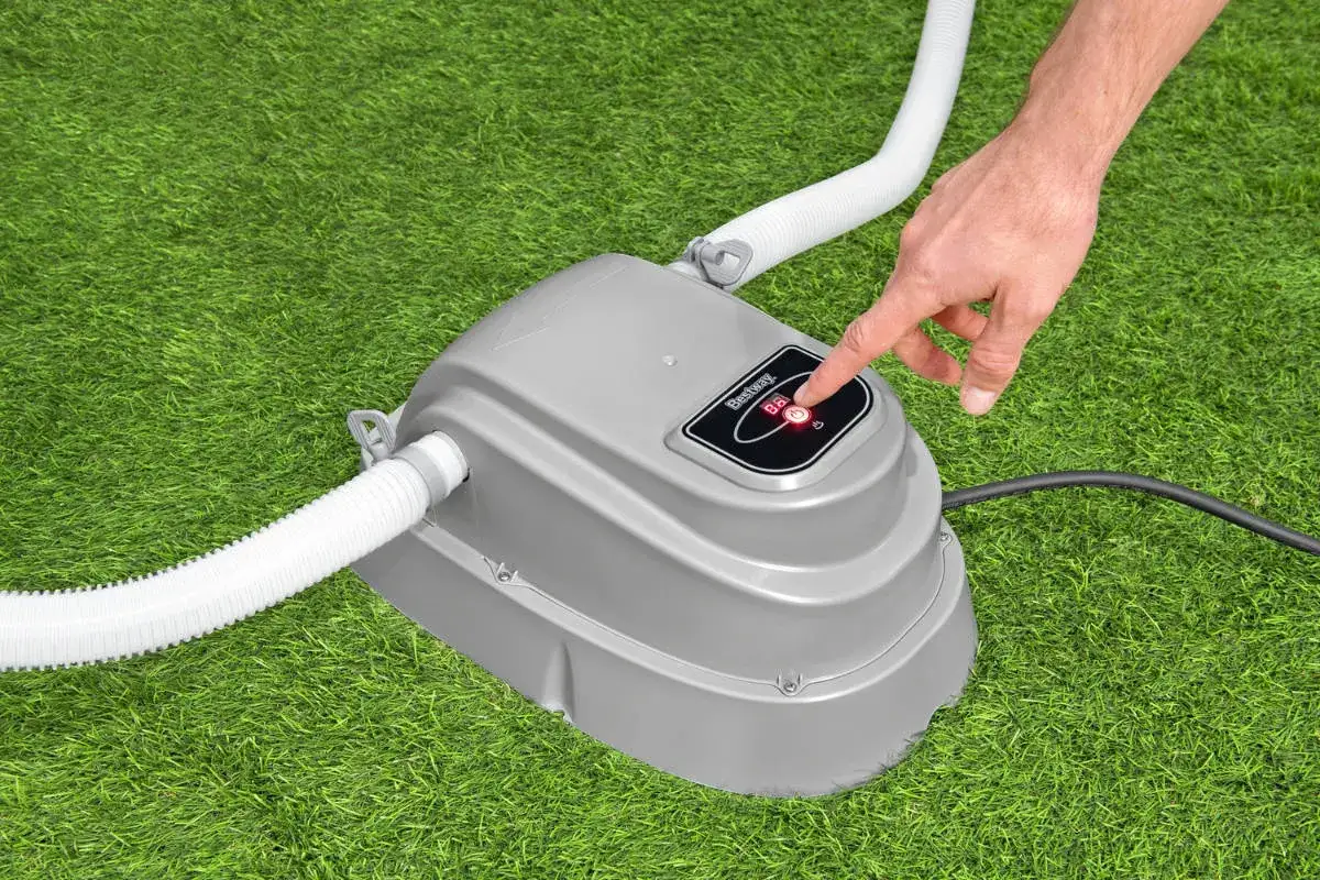 r&oacute;żne rodzaje podgrzewaczy do basenu