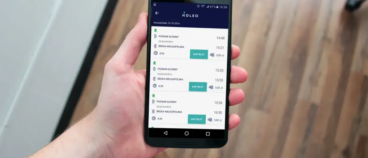 Interfejs aplikacji mobilnej KOLEO śledzenie pociągu