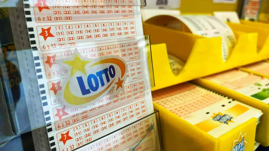 Zdjęcie Oblicz szybko jak jest 15 milionów w podziale na części po 5: Prosty wzór