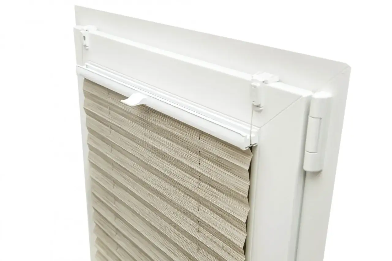 Montaż bezinwazyjny rolet plisowanych