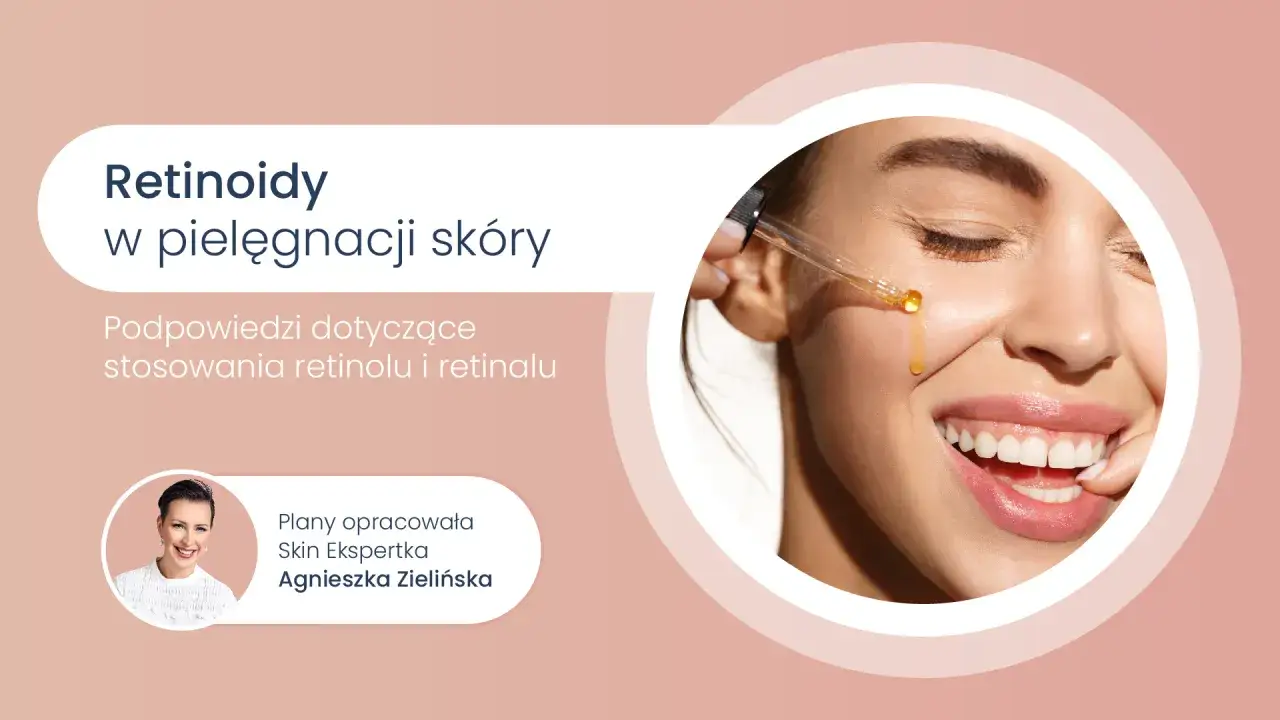 Kobieta z uśmiechem aplikuje serum z retinolem na twarz. Porady dotyczące pielęgnacji sk&oacute;ry z użyciem retinoid&oacute;w.