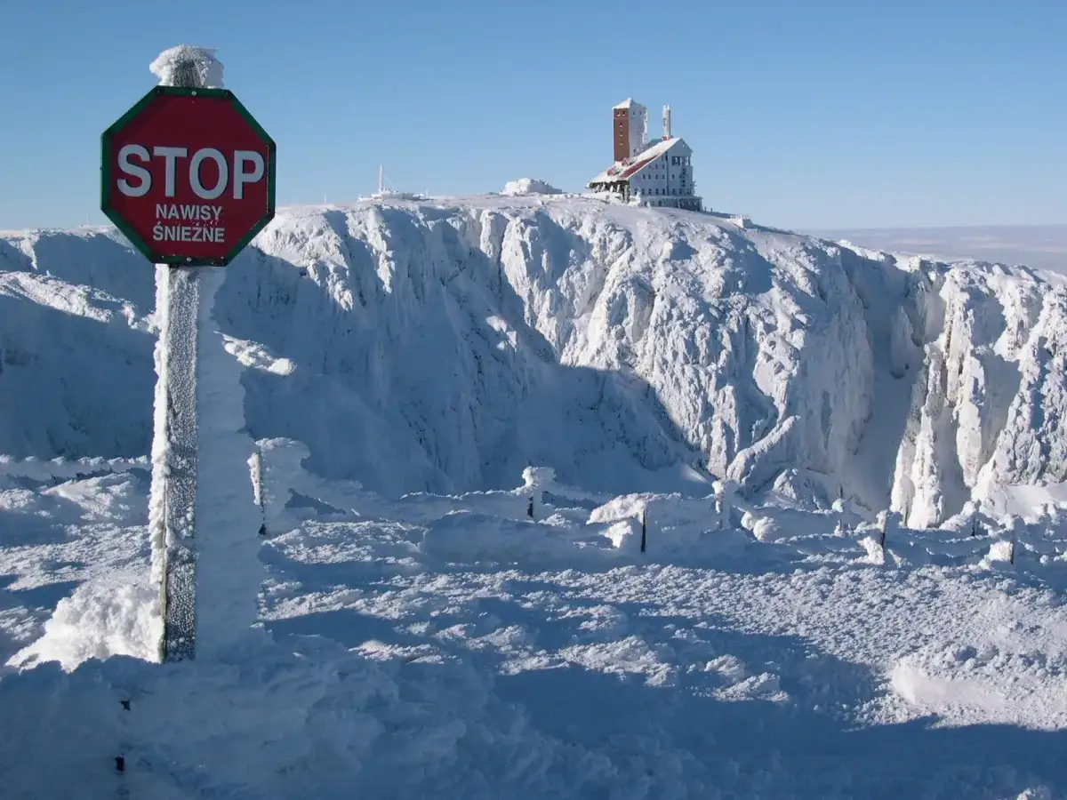 Śnieżne Kotły Karkonosze szlak turystyczny