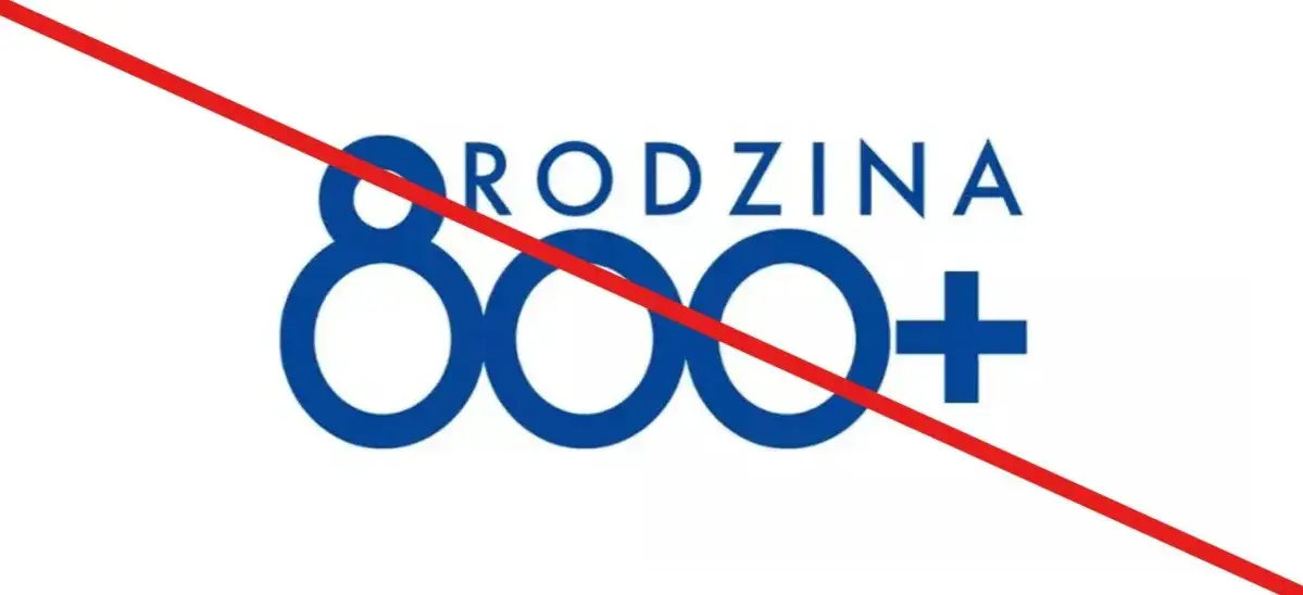 Polska rodzina otrzymująca świadczenie 800 plus