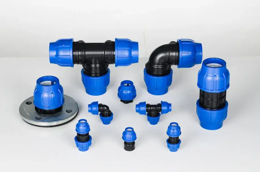 Rodzaje rur PE do nawadniania i złączki