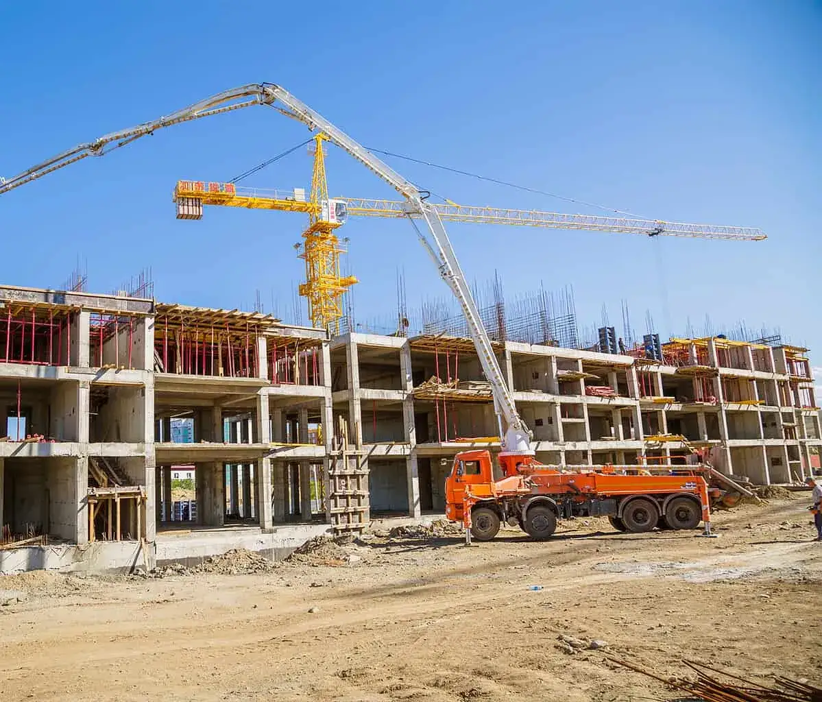 pompa do betonu praca