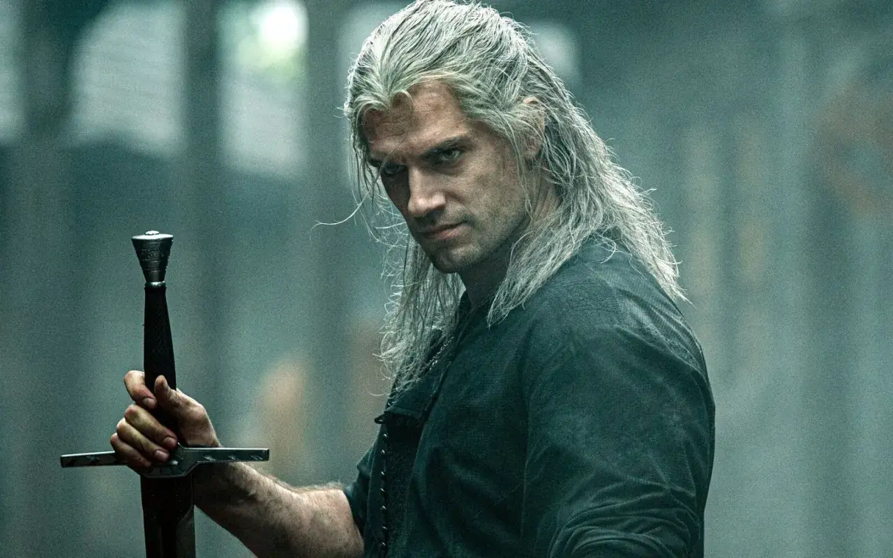 Geralt z Rivii, z mieczem w dłoni, w mrocznej scenerii. Kulisy castingu do największej polskiej produkcji, o której nikt nie wiedział.