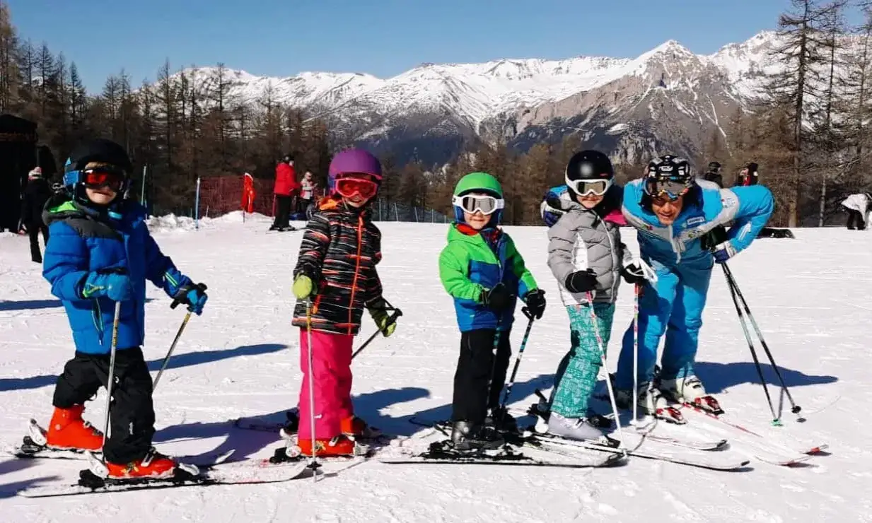 dzieci na nartach nauka jazdy