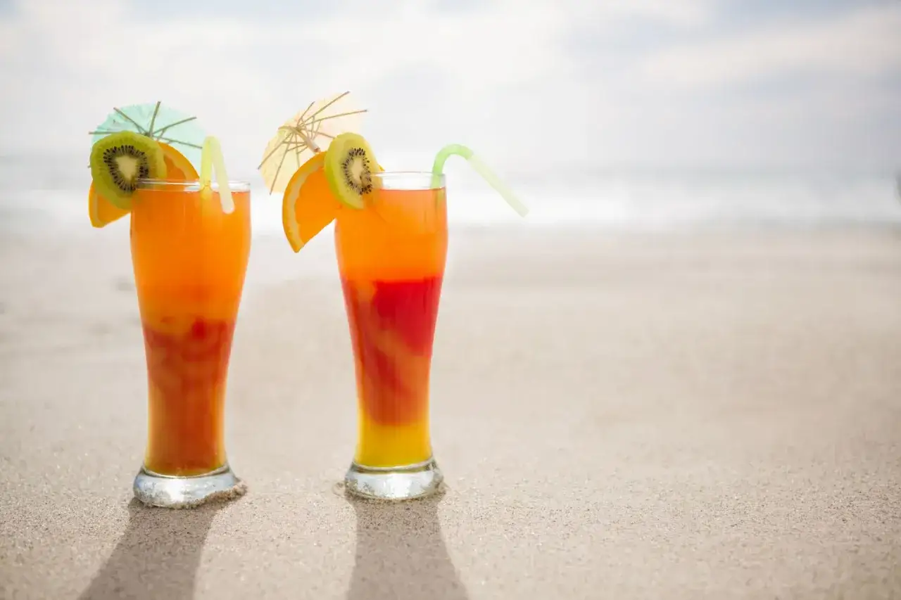 kreatywne drinki z Malibu dekoracje