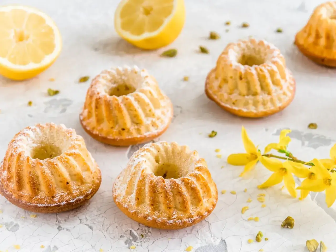 Zdjęcie Jak ozdobić babeczki wielkanocne – kreatywne pomysły na dekoracje