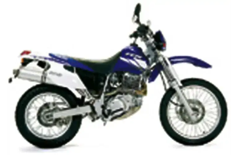 Zdjęcie Husqvarna 600 cross - poznaj mocne strony i porównania modeli