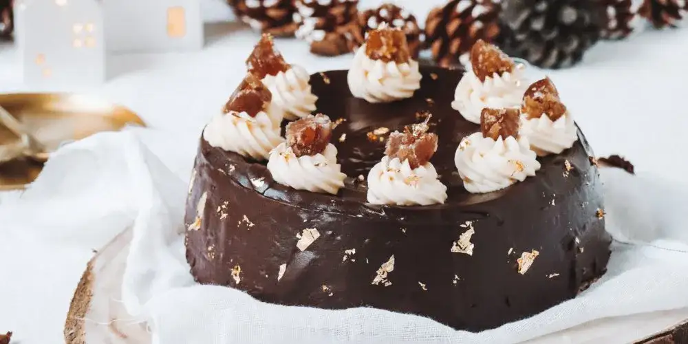 Zdjęcie Dessert de No&euml;l : 30+ id&eacute;es, recettes &amp; astuces de chef pour un r&eacute;veillon magique