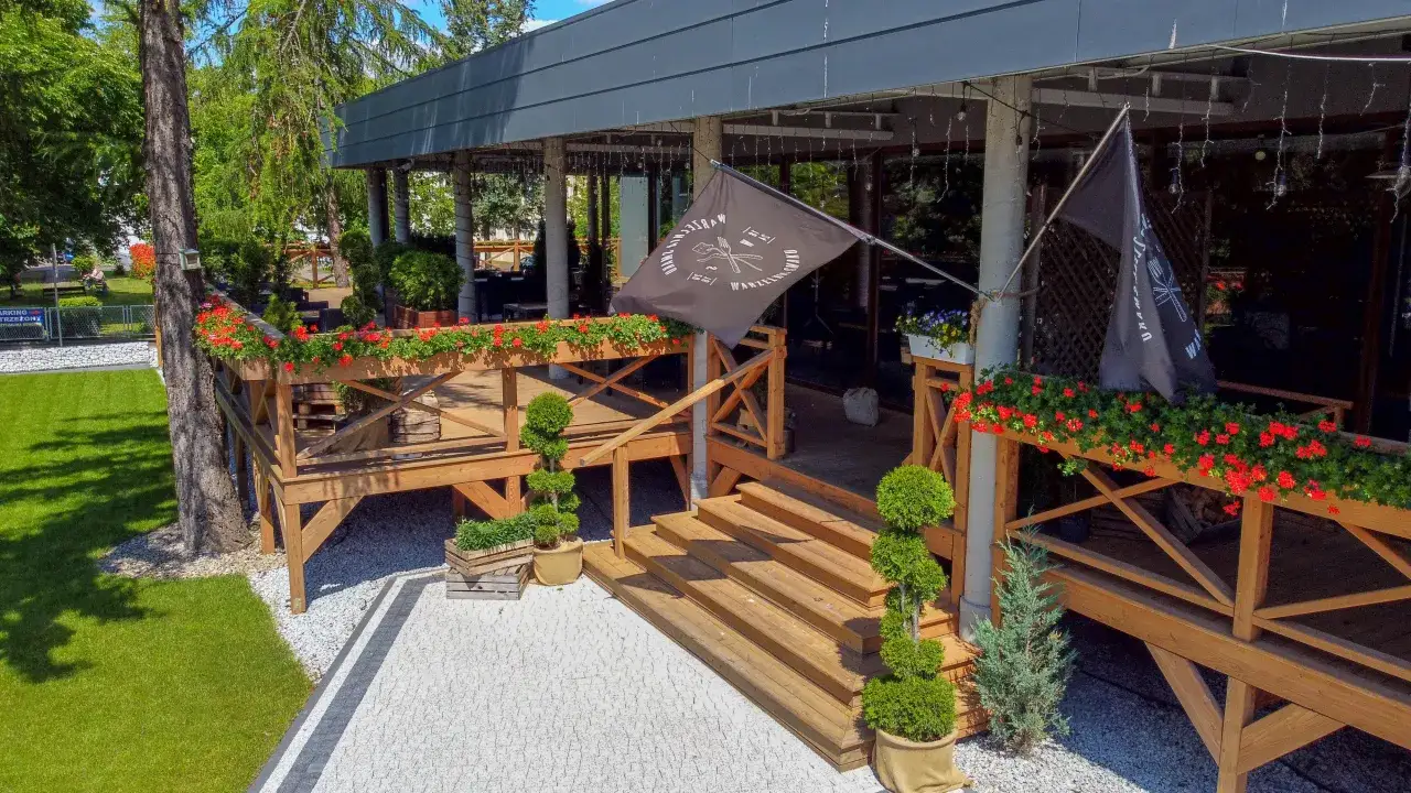 Zdjęcie Ciechocinek gdzie zjeść: najlepsze miejsca na pyszne posiłki